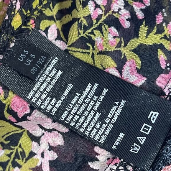 Free People Hold Onto Me Black Floral Button Down Shirt Sz S - Picture 9 of 11